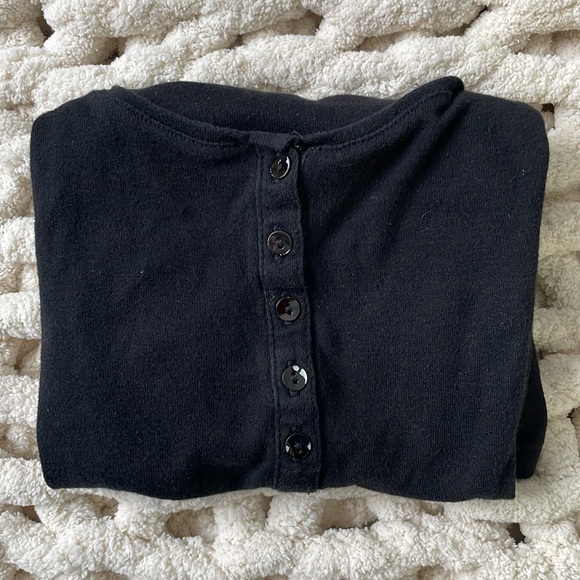 Black basic Henley tee w 5 button front waist length FITTED shape free tee gift - Picture 12 of 12